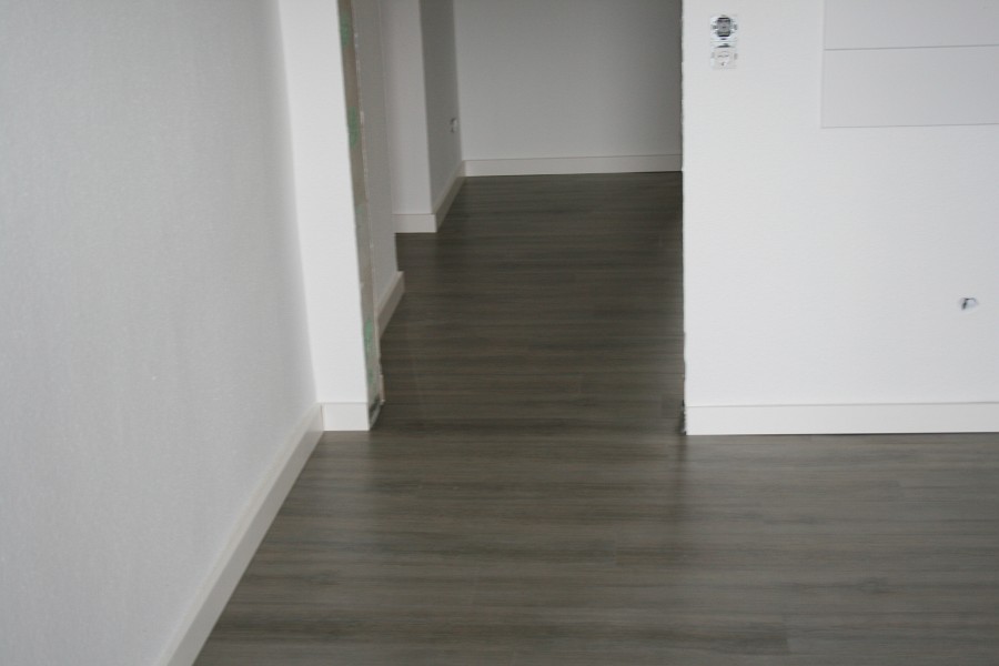 Laminatboden durch Designvinylbelag ersetzt Bild 06