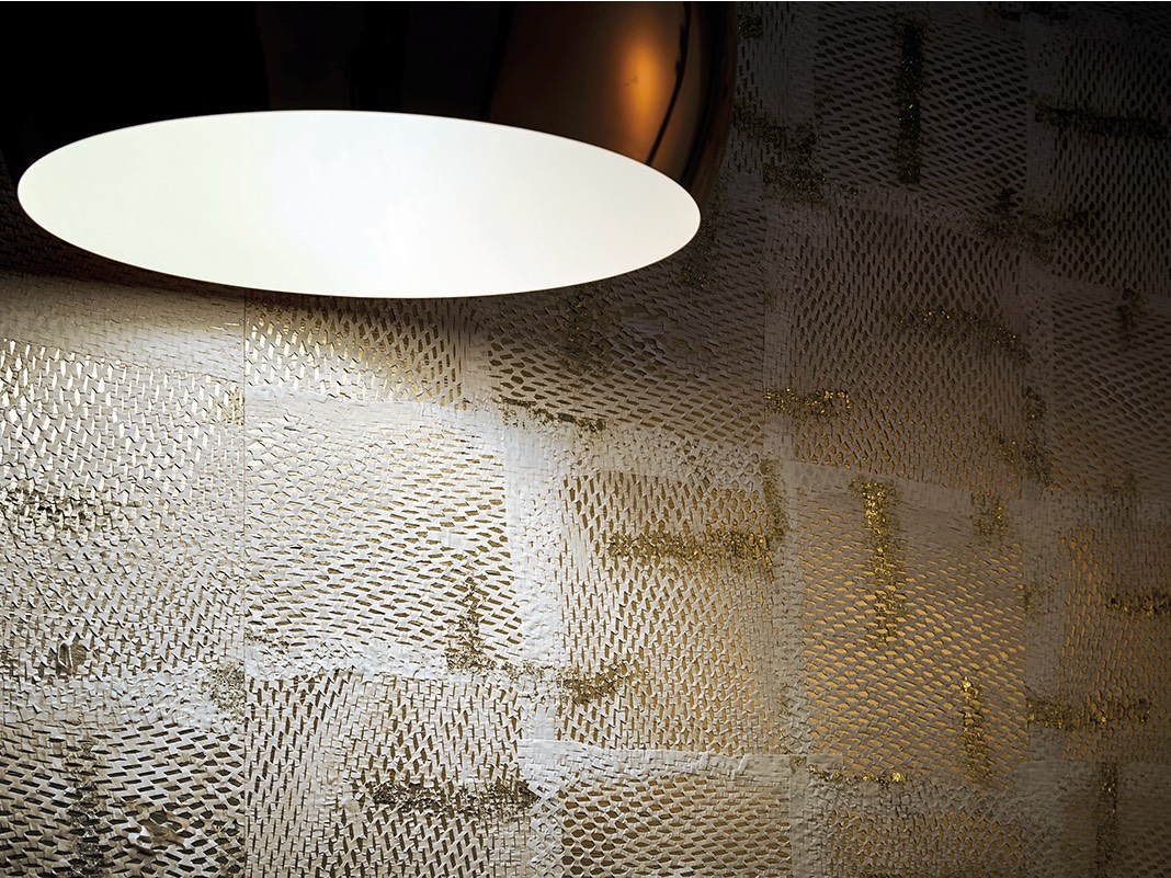 Metallic-Tapete mit Aluminium-Finish